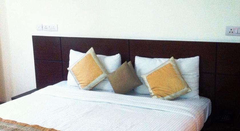 P K  Boutique Hotel	